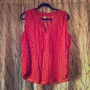 Red patterned top